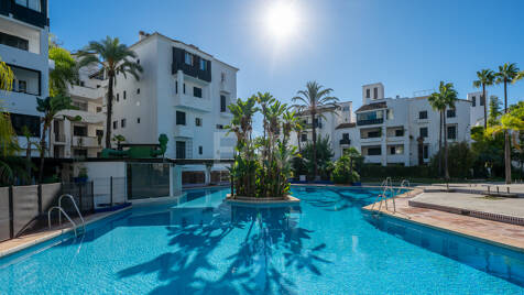 Erdgeschosswohnung mit privatem Garten nur wenige Schritte vom Meer entfernt