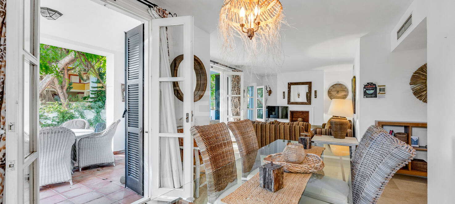 Ground Floor Apartment with Private Garden Steps from the Sea