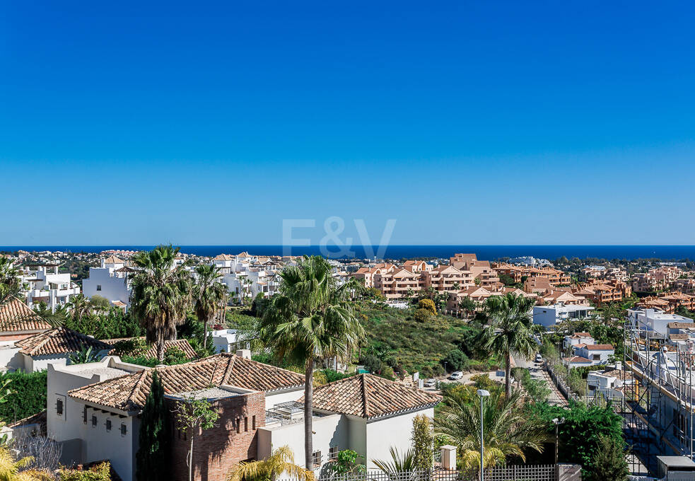 Modern Villa with Stunning Sea Views beside the Golf Course