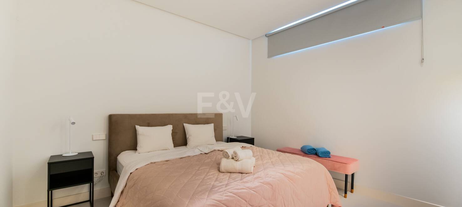 Współczesna willa z doskonałym widokiem na morze