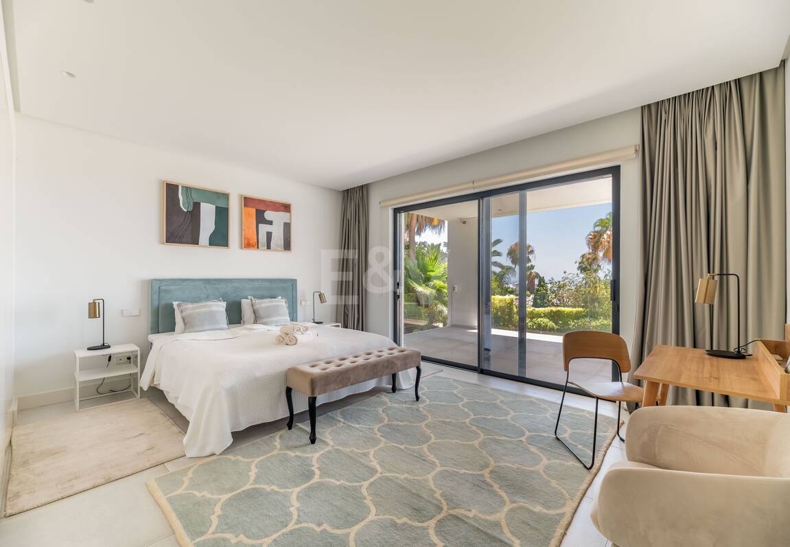 Modern Villa with Stunning Sea Views beside the Golf Course