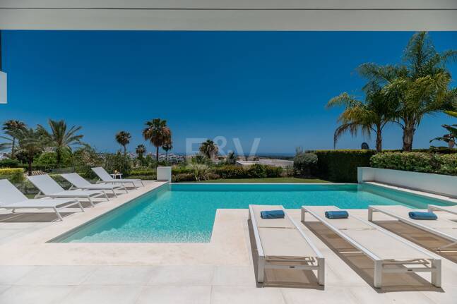 Modern Villa with Stunning Sea Views beside the Golf Course