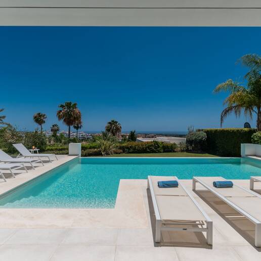 Modern Villa with Stunning Sea Views beside the Golf Course