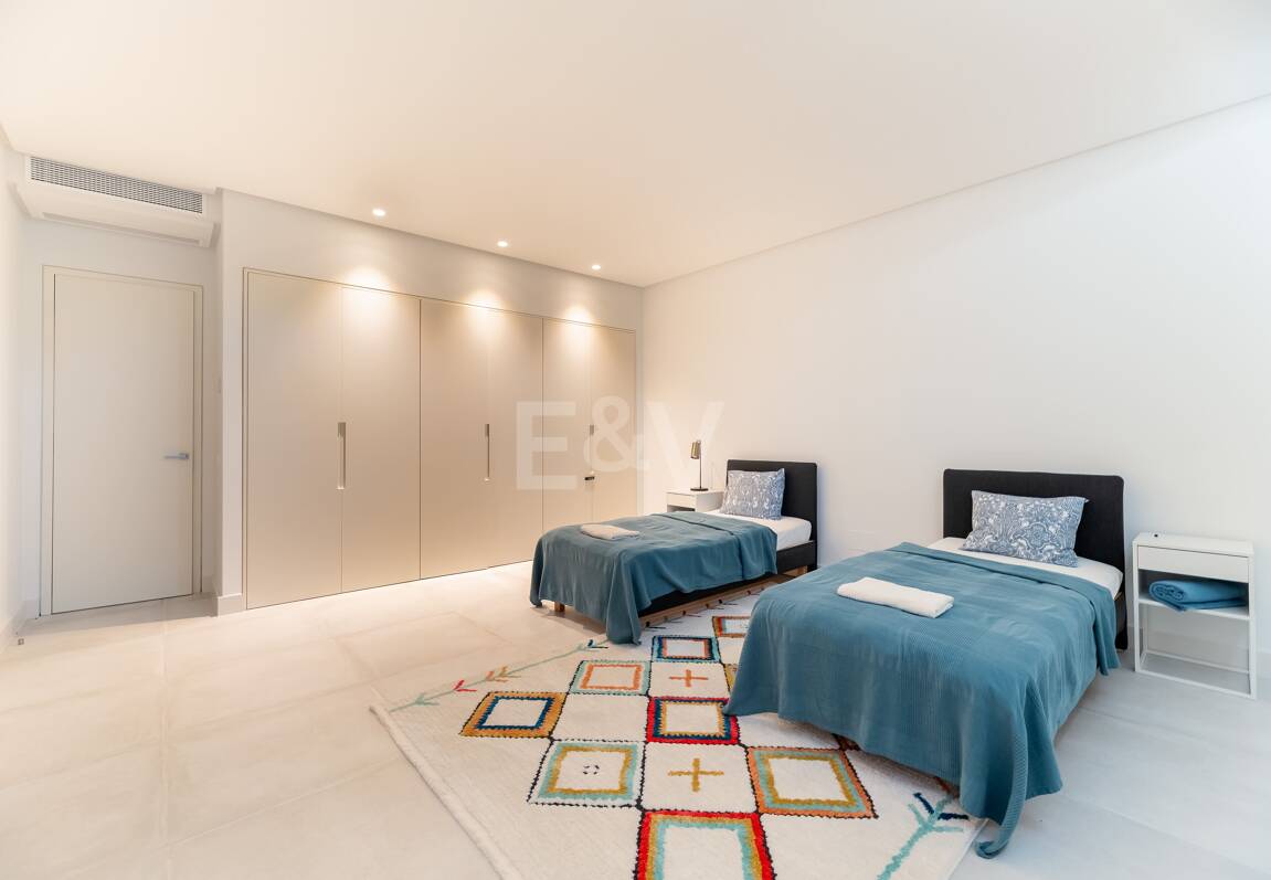 Modern Villa with Stunning Sea Views beside the Golf Course