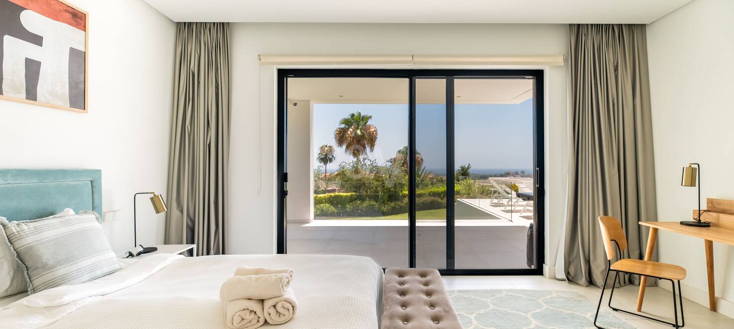 Współczesna willa z doskonałym widokiem na morze