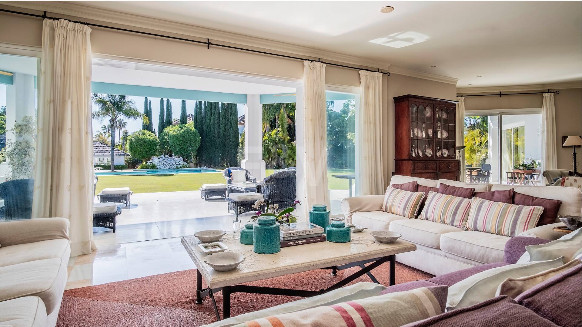 Superbe Villa de luxe à quelques pas de la plage de Guadalmina