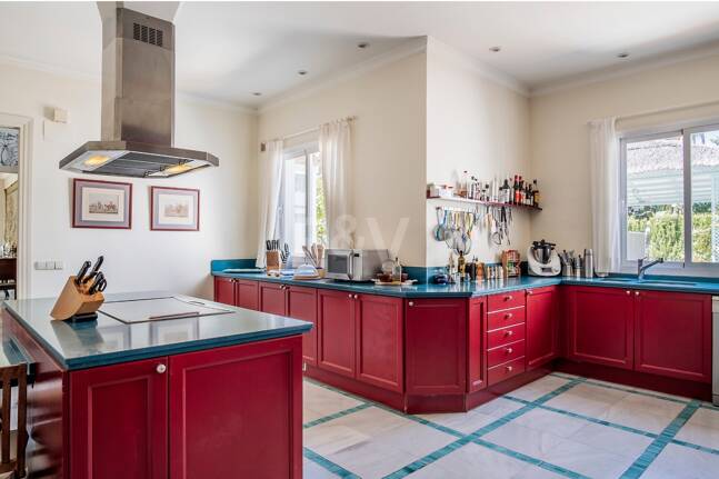 Superbe Villa de luxe à quelques pas de la plage de Guadalmina