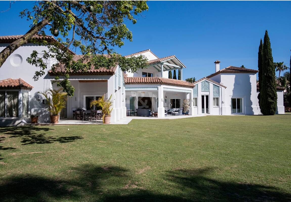 Superbe Villa de luxe à quelques pas de la plage de Guadalmina
