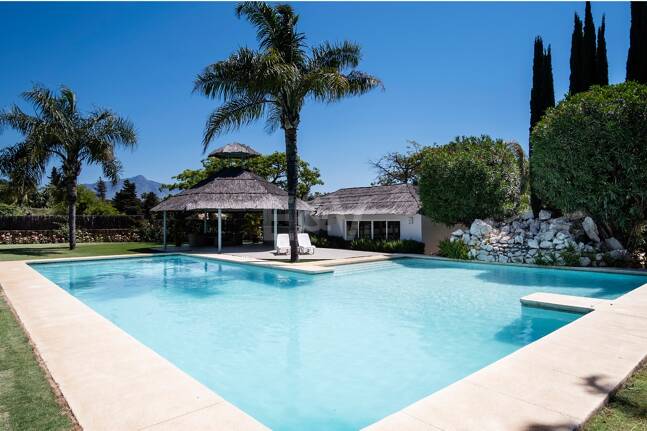 Superbe Villa de luxe à quelques pas de la plage de Guadalmina