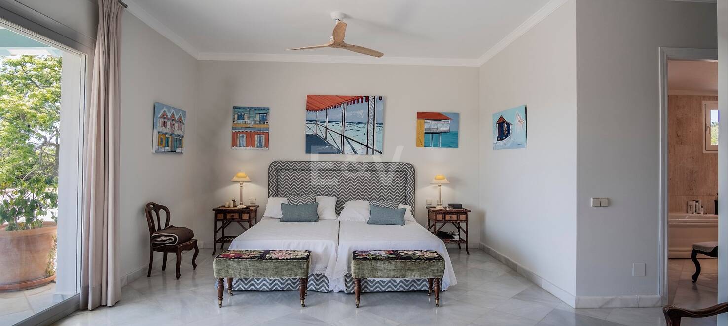 Stunning Luxury Villa just steps from Guadalmina beach