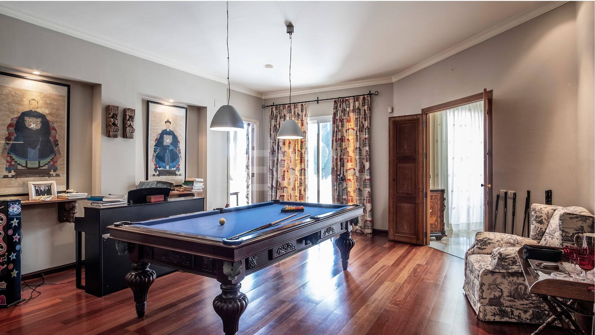 Atemberaubende Luxusvilla nur wenige Schritte vom Strand von Guadalmina entfernt