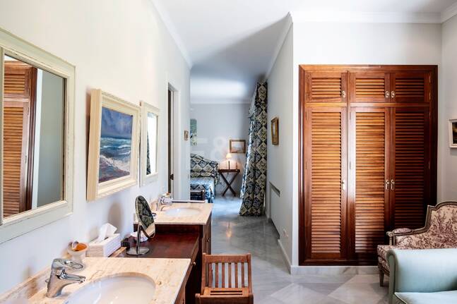 Superbe Villa de luxe à quelques pas de la plage de Guadalmina