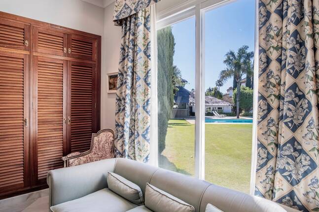 Superbe Villa de luxe à quelques pas de la plage de Guadalmina