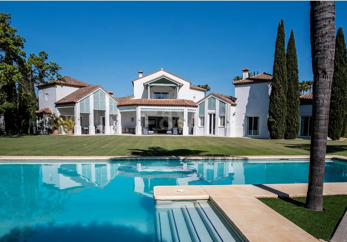 Fantastisk lyx Villa bara några steg från Guadalmina stranden