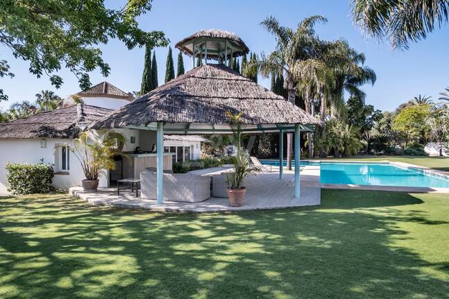 Superbe Villa de luxe à quelques pas de la plage de Guadalmina