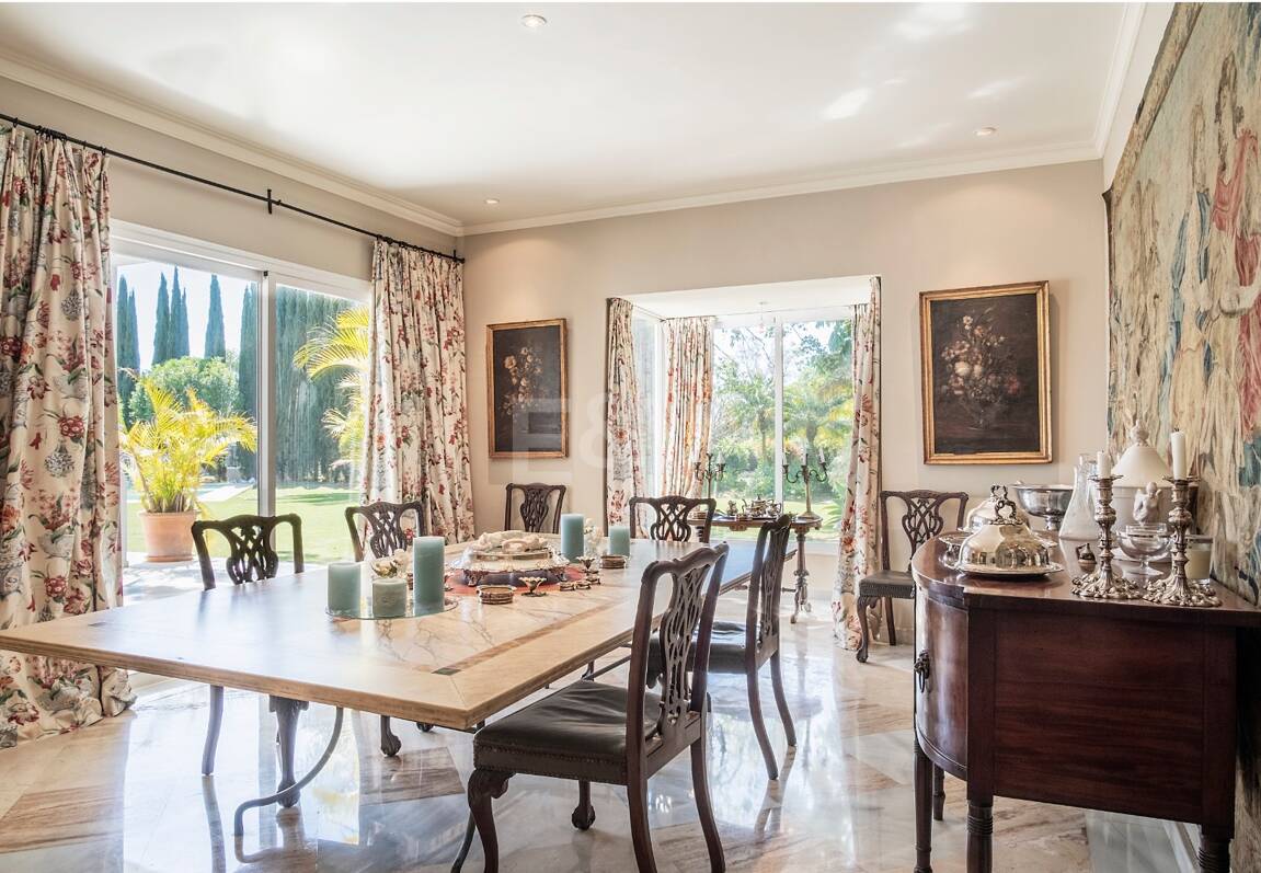 Superbe Villa de luxe à quelques pas de la plage de Guadalmina