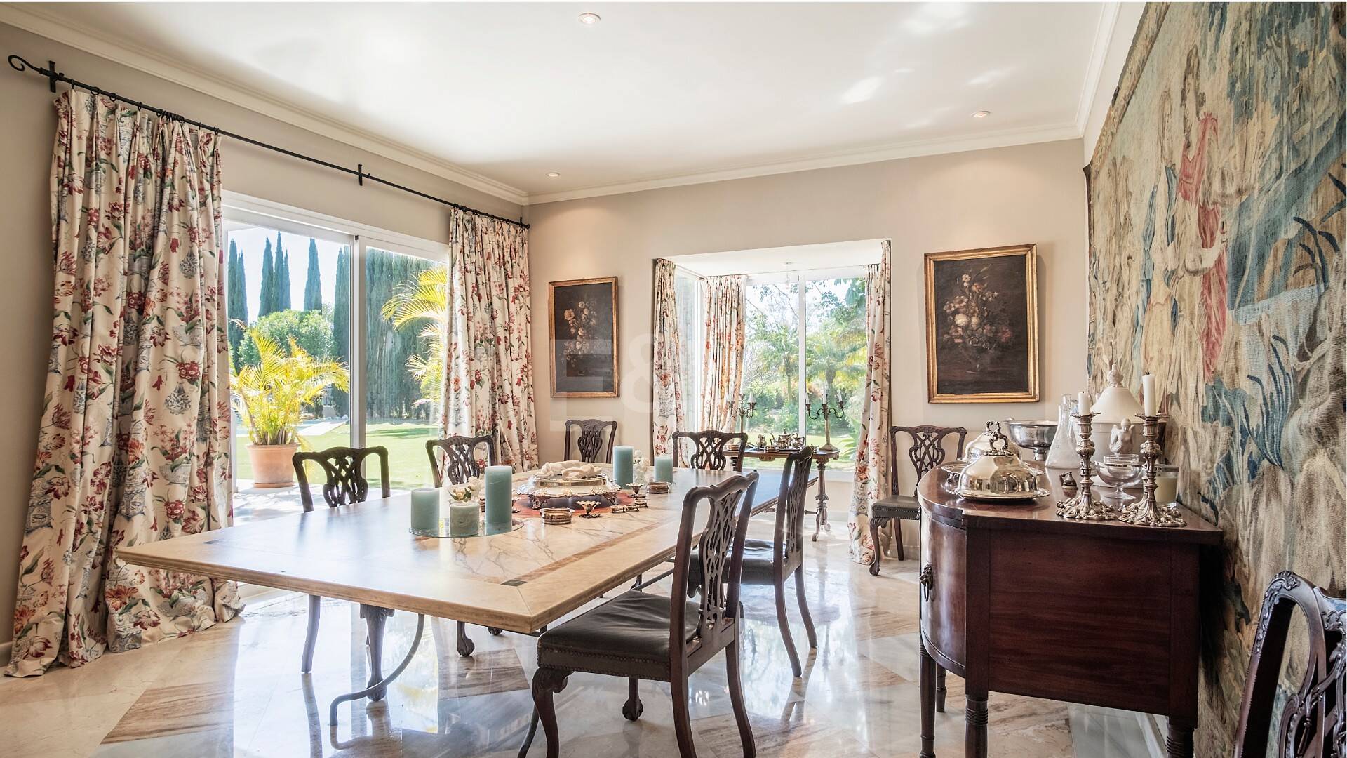 Superbe Villa de luxe à quelques pas de la plage de Guadalmina