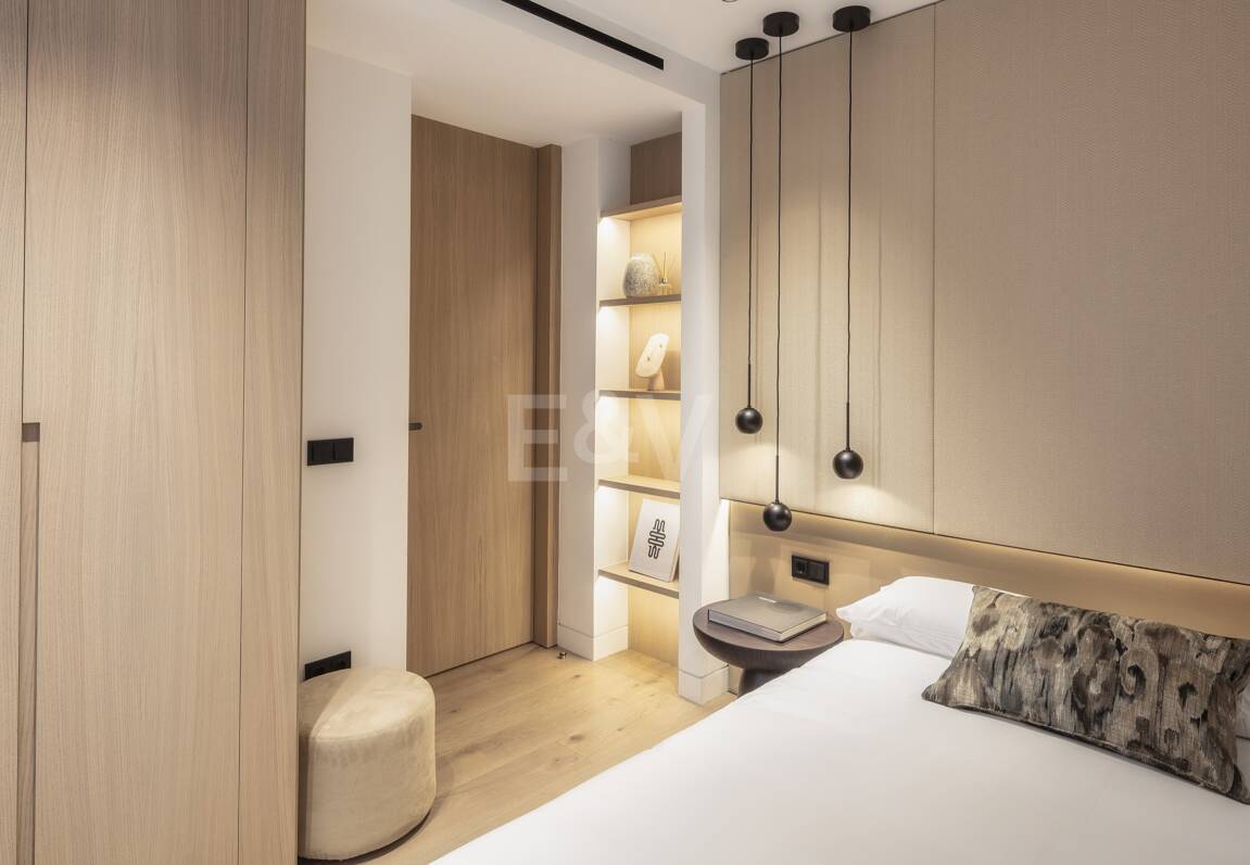 A Refined Ground Floor Apartment in Marbella’s Puente Romano Resort