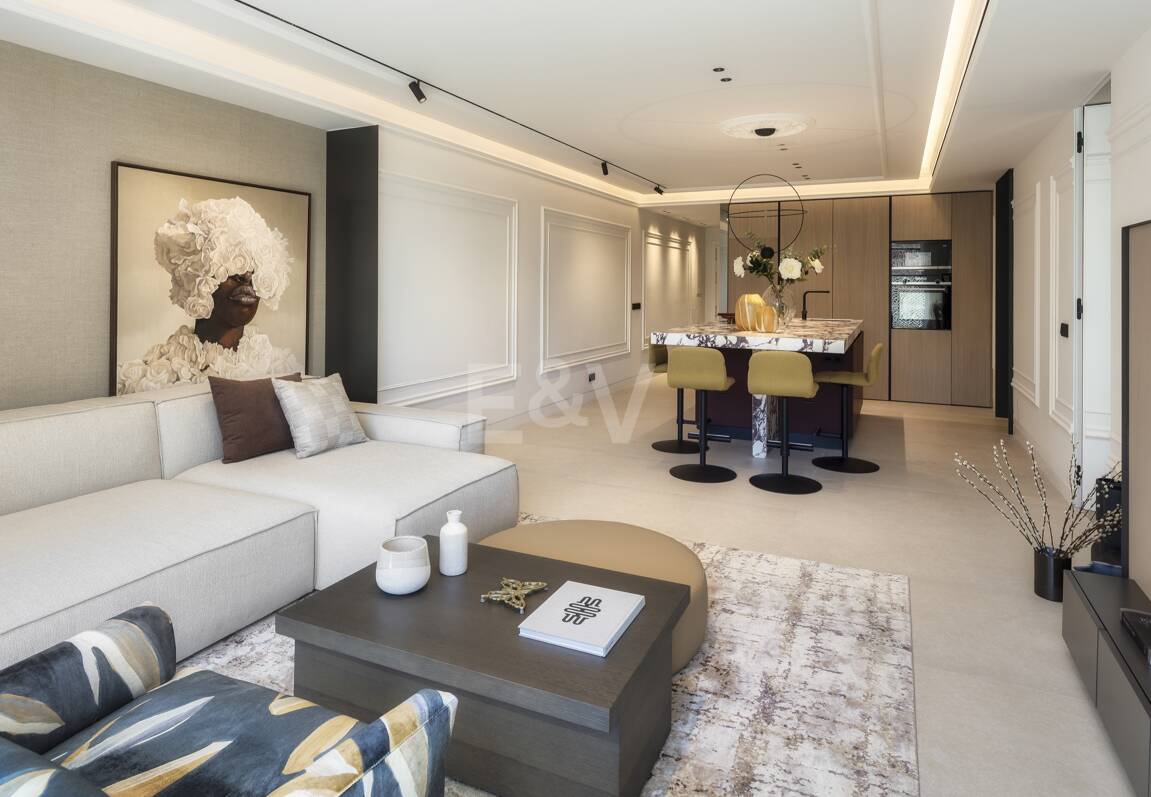 A Refined Ground Floor Apartment in Marbella’s Puente Romano Resort