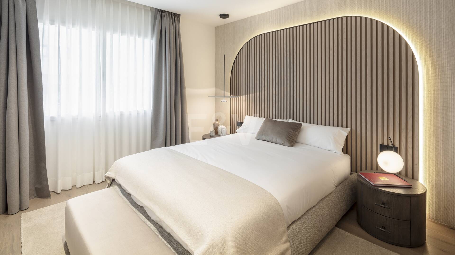 A Refined Ground Floor Apartment in Marbella’s Puente Romano Resort