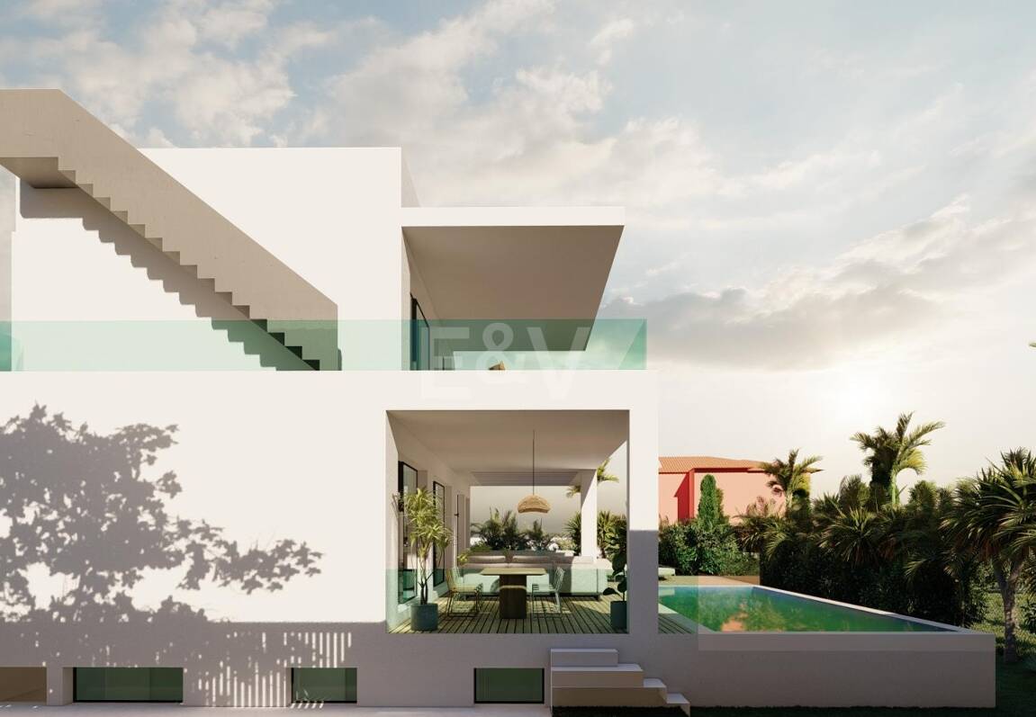 Stunning Modern Villa Project i San Pedro Beachside