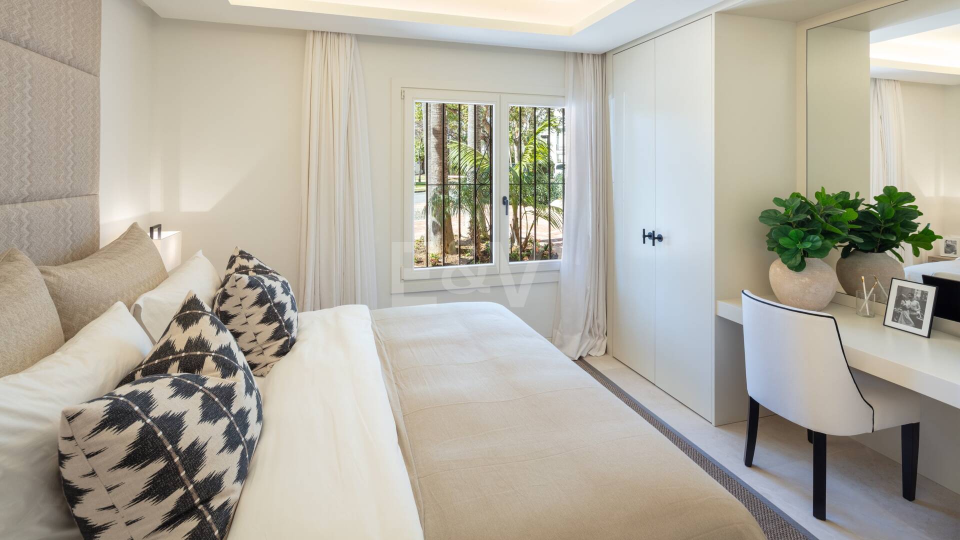 Exclusive Luxury in Puente Romano Resort on the Golden Mile