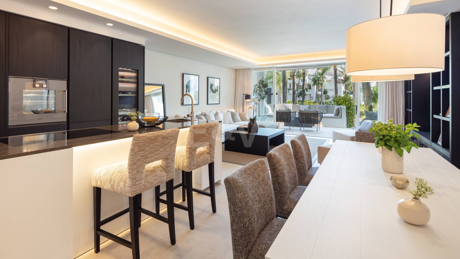 Exclusive Luxury in Puente Romano Resort on the Golden Mile