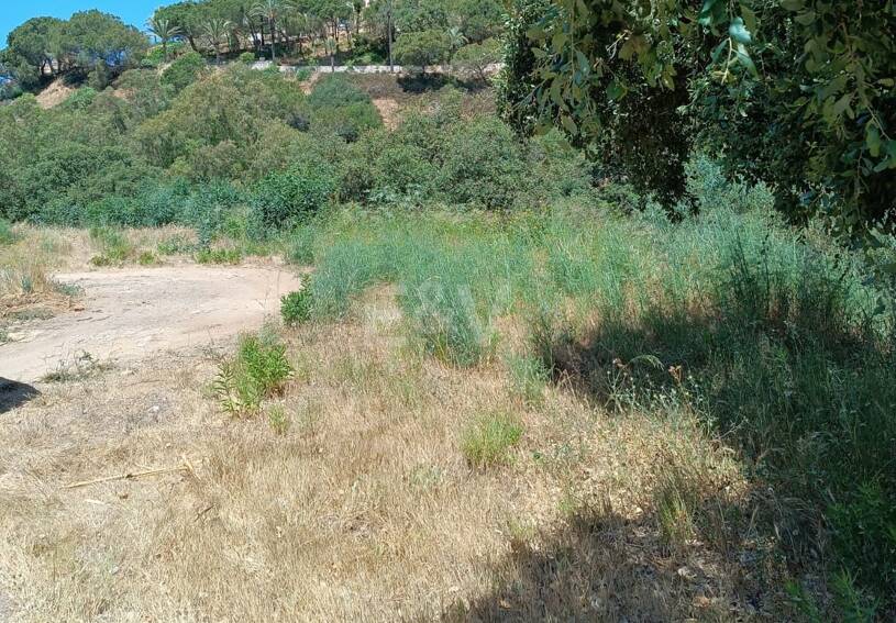 Plats i tyst område i Elviria