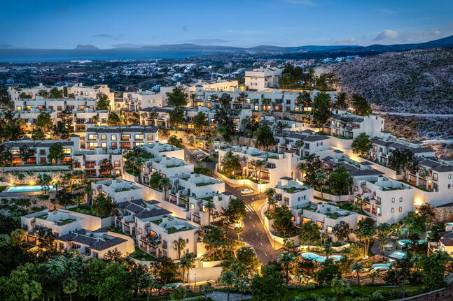 Projet de Villa El Paraiso Alto contemporain avec vue sur le golf et la mer