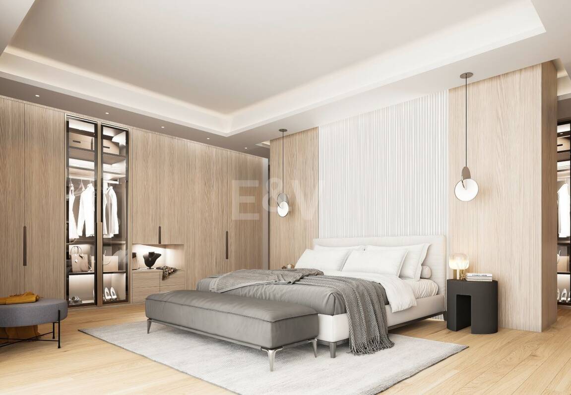 Projet de Villa El Paraiso Alto contemporain avec vue sur le golf et la mer