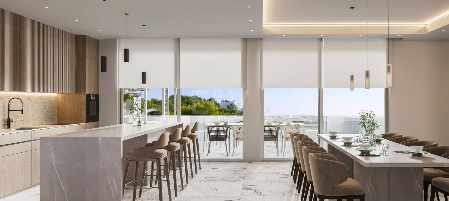 Projet de Villa El Paraiso Alto contemporain avec vue sur le golf et la mer