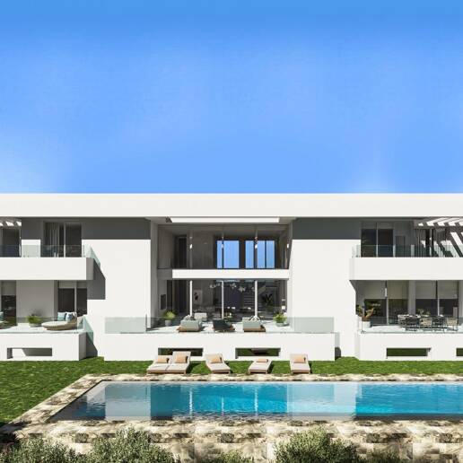 Projet de Villa El Paraiso Alto contemporain avec vue sur le golf et la mer