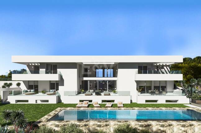 Projet de Villa El Paraiso Alto contemporain avec vue sur le golf et la mer