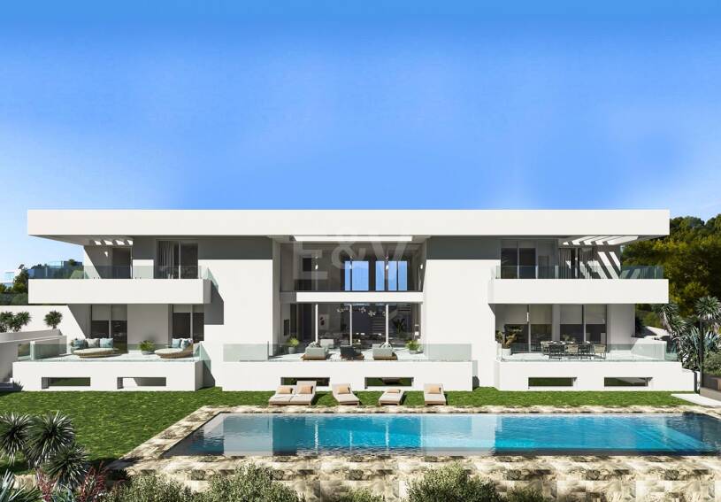 Projet de Villa El Paraiso Alto contemporain avec vue sur le golf et la mer
