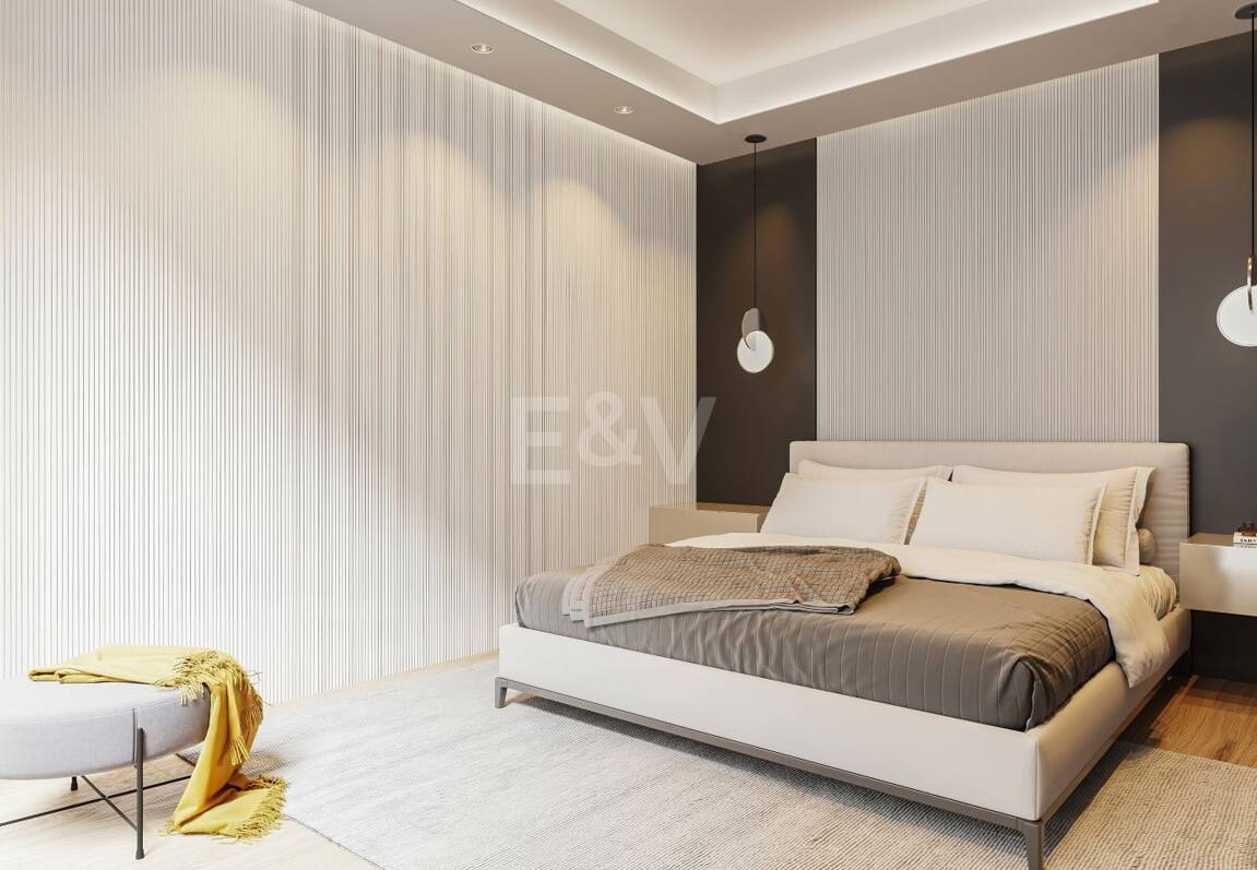 Projet de Villa El Paraiso Alto contemporain avec vue sur le golf et la mer