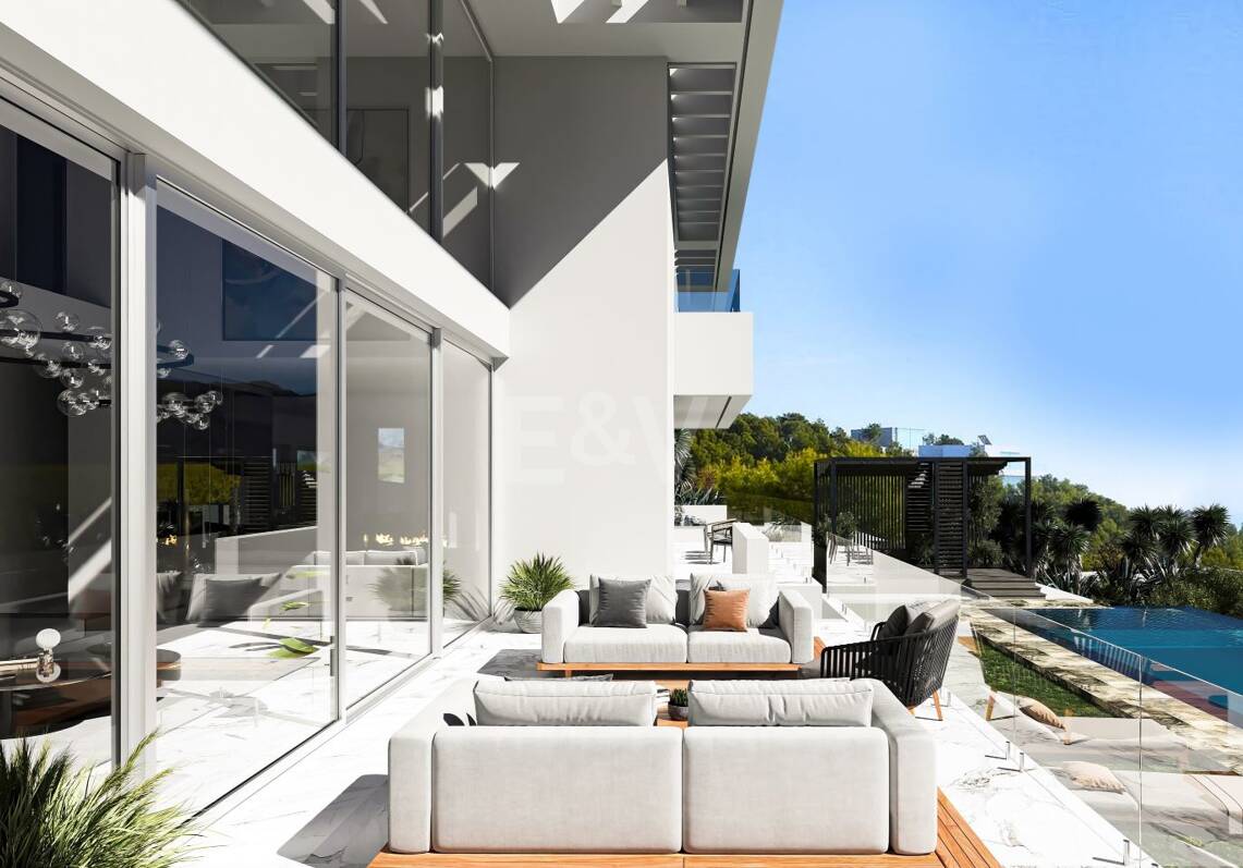 Contemporary El Paraiso Alto Villa Project with Golf and Sea Views