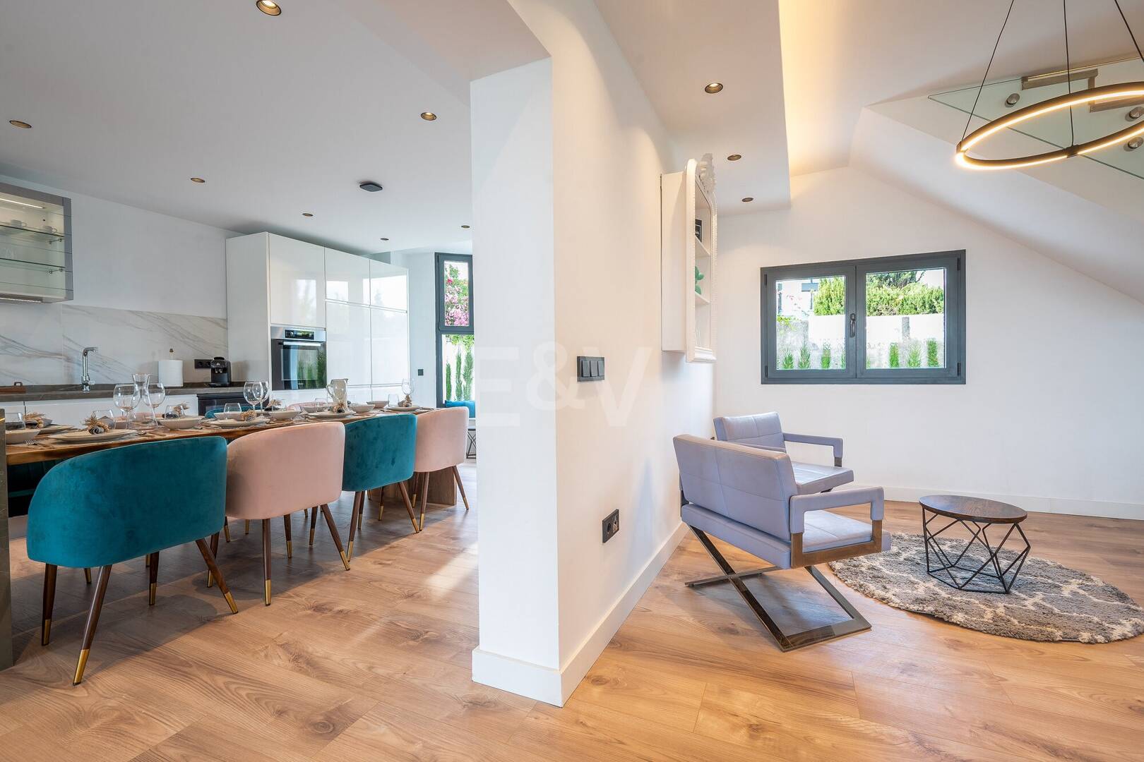 Contemporary Beachfront Villa in Marbella East: Perfect Family Getaway Steps from Elviria 's Best Beach