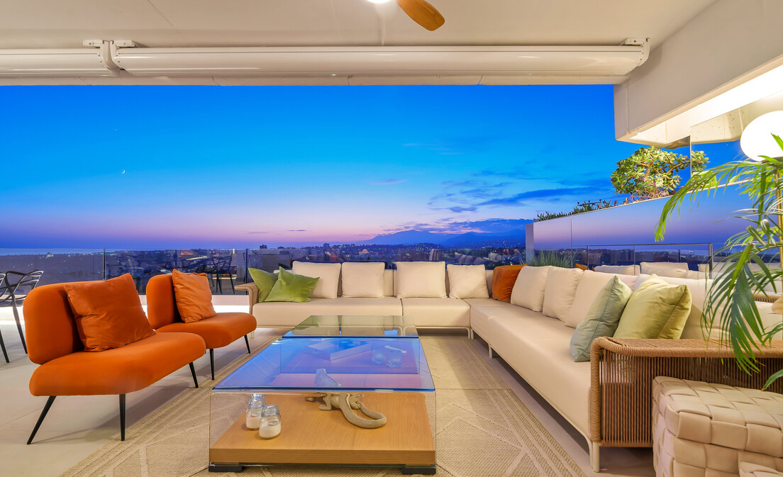 Elegant 3-bedroom Apartment in Las Terrazas del Marbella Club with Spacious Living Areas