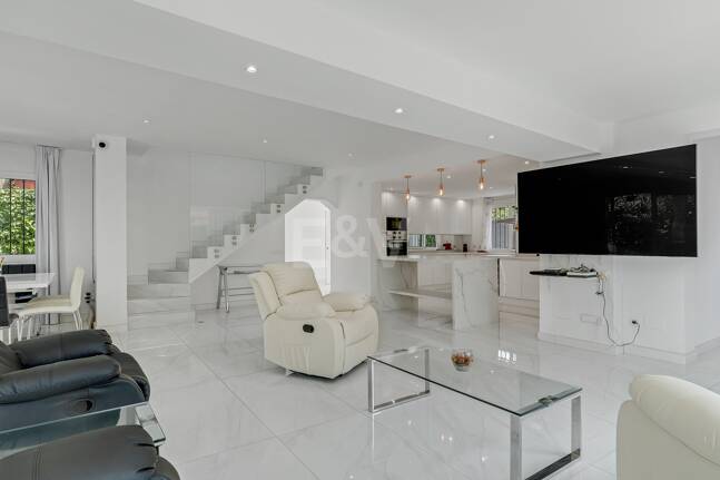 Villa till salu i Nagüeles, Marbella Golden Mile