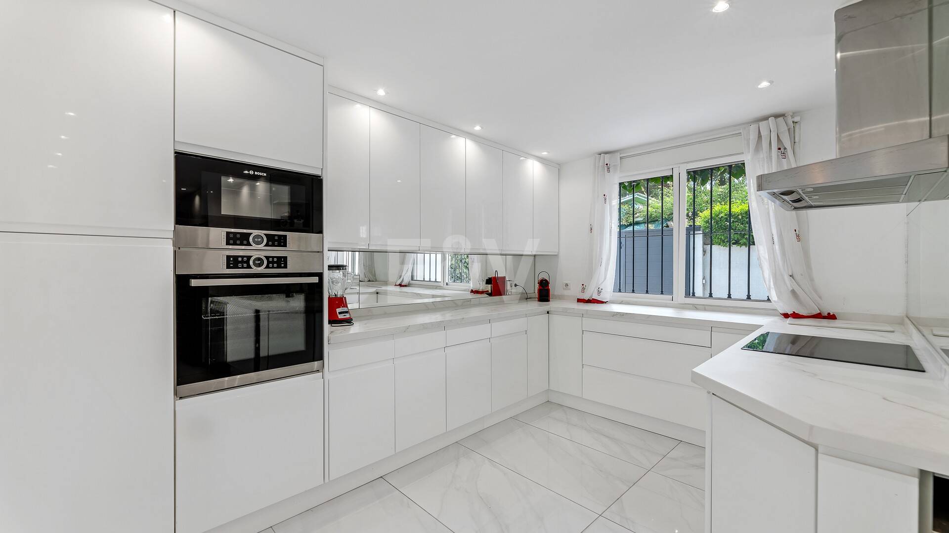 Villa till salu i Nagüeles, Marbella Golden Mile