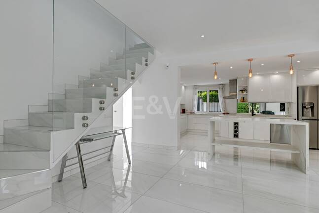 Villa till salu i Nagüeles, Marbella Golden Mile