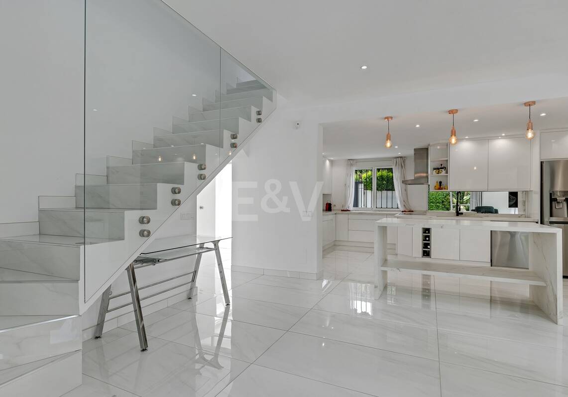 Villa till salu i Nagüeles, Marbella Golden Mile