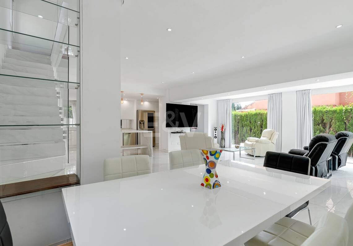 Villa till salu i Nagüeles, Marbella Golden Mile