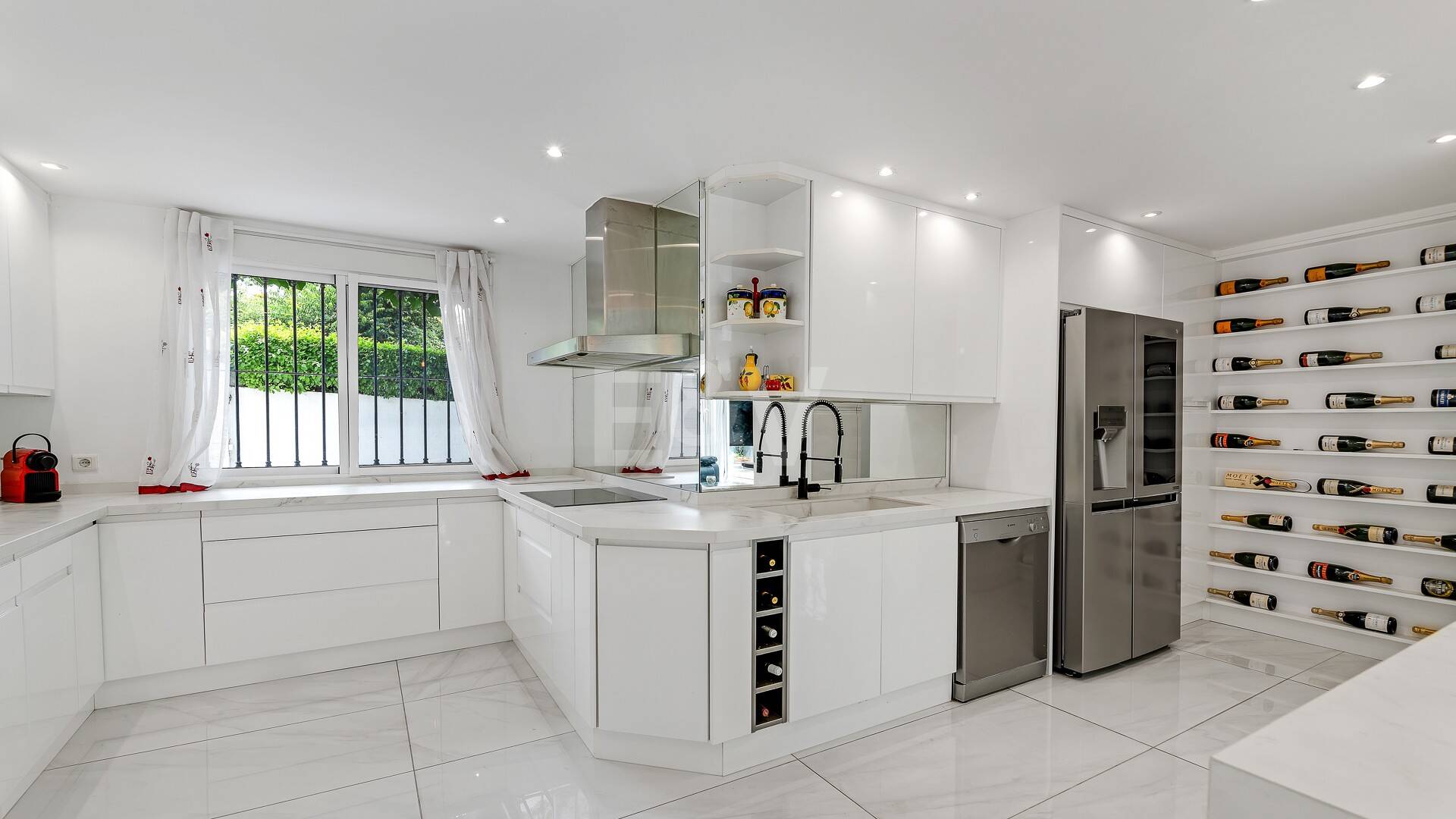 Villa till salu i Nagüeles, Marbella Golden Mile