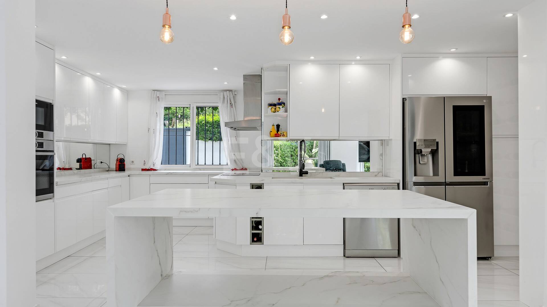 Villa till salu i Nagüeles, Marbella Golden Mile