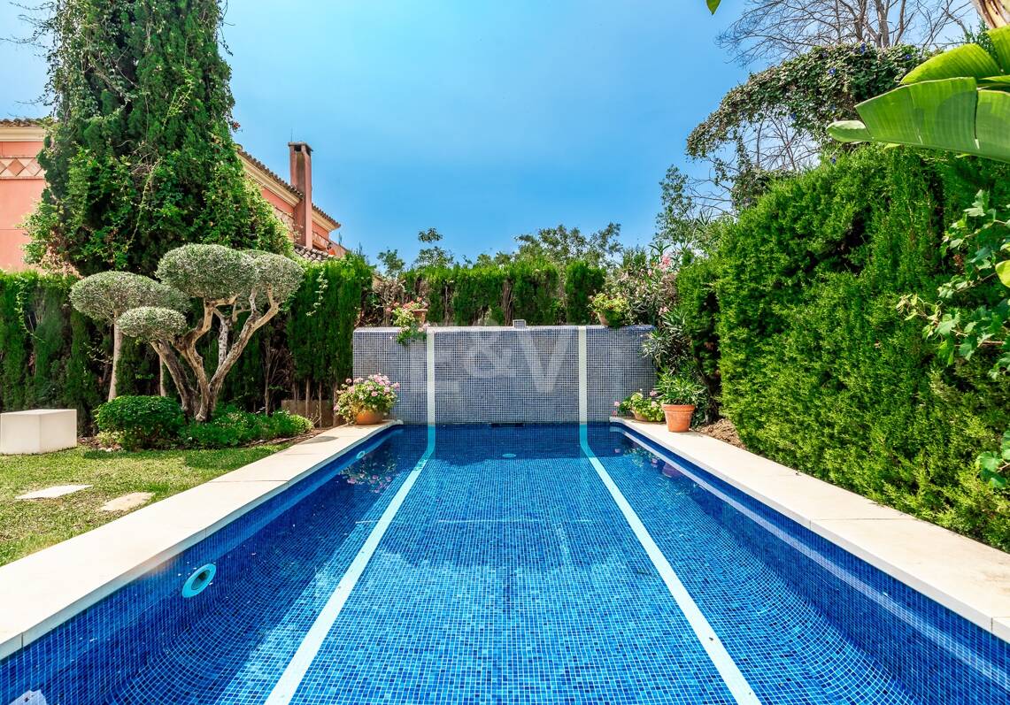 Villa till salu i Nagüeles, Marbella Golden Mile