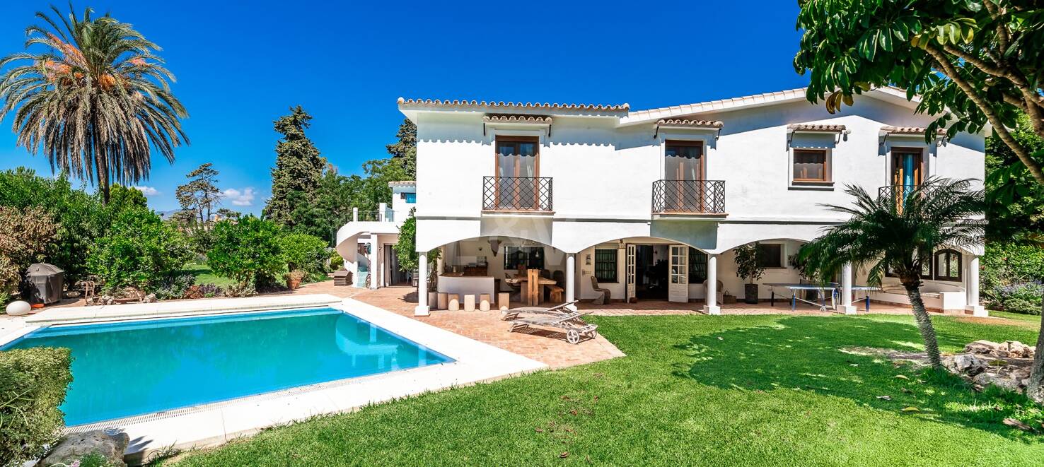Best-Priced Frontline Golf Property with Unique Large Plot Near the Sea & Amenities