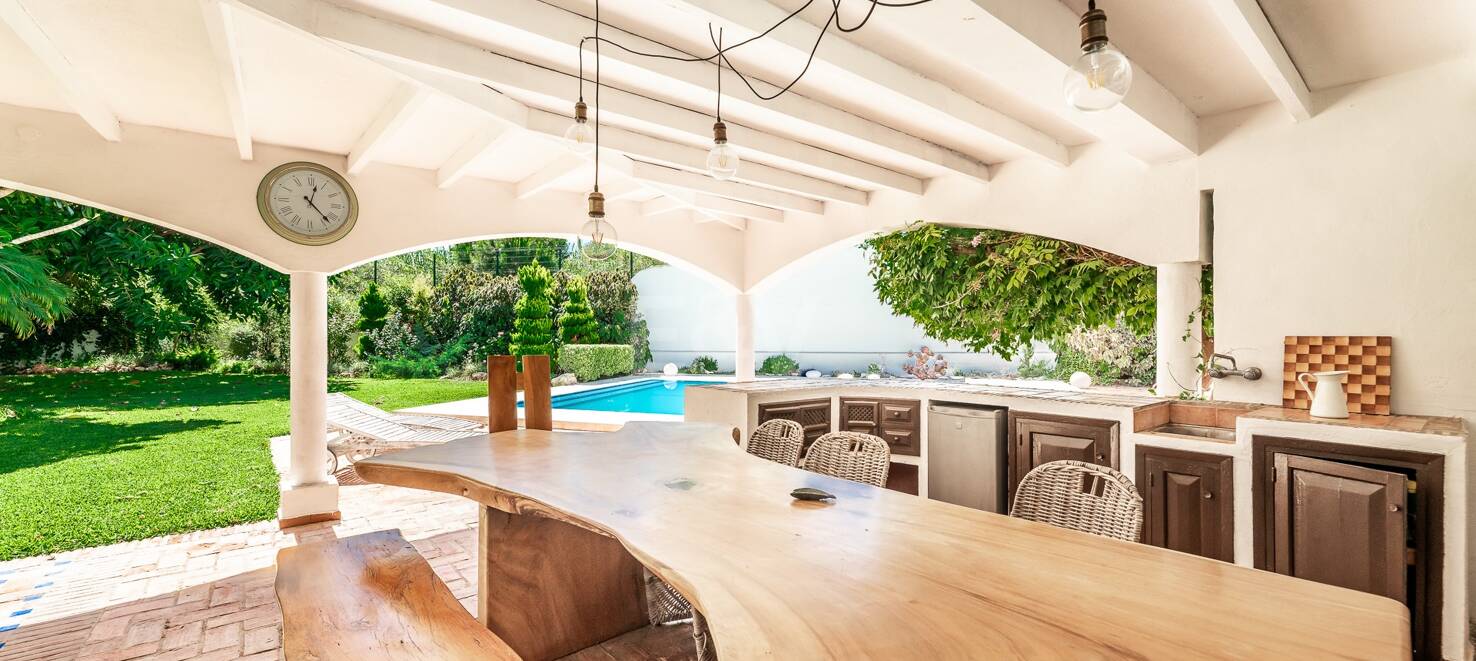 Best-Priced Frontline Golf Property with Unique Large Plot Near the Sea & Amenities