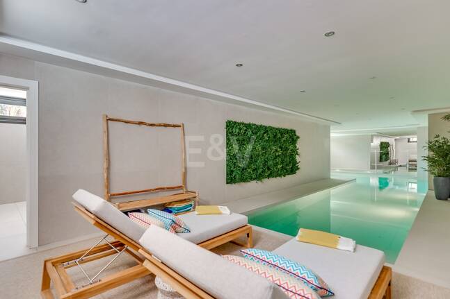 Lyxvilla i Costabella, Marbella East. Priser från 11 000 euro per vecka