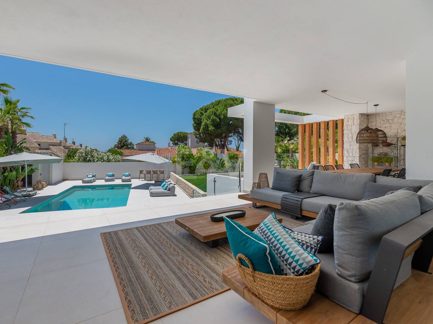 Lyxvilla i Costabella, Marbella East. Priser från 11 000 euro per vecka